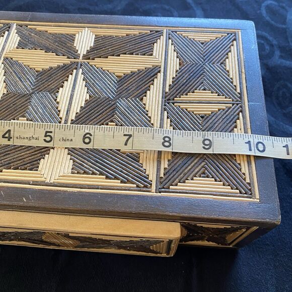 Vintage MCM Russian Sovak Inlaid Ornate Wood Box. Drawer. Handcrafted. Beautiful - Picture 9 of 14